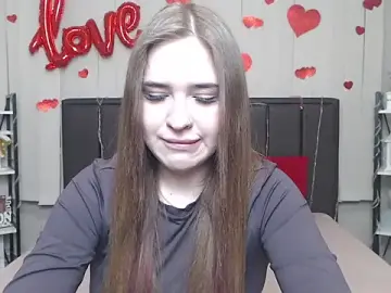 Stripchat Live Sex Cam of LauraHlot