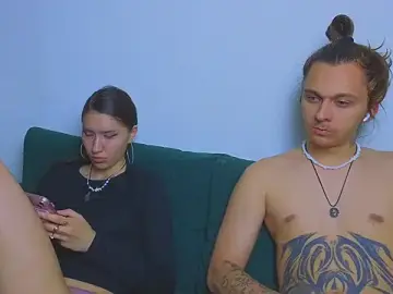 Stripchat Watch Live Sex Cams of do_u_know_them