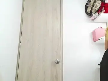 Stripchat Free Live Porn of Barbie_girl_69