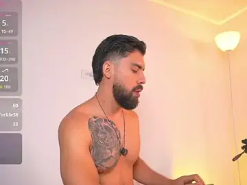 Stripchat Live Sex Cam of Markbrown