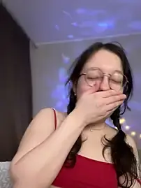 Stripchat Adult Webcam of EmiSparks