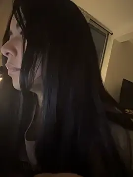 Stripchat Live Sex Cam of PetitLumiere