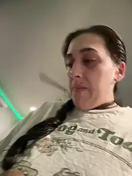 Stripchat Sex Cam of ThicBunz