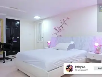 Stripchat Watch Live Sex Cams of charolbruce_1