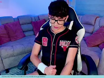 Stripchat Live Sex of Niico_Cruz