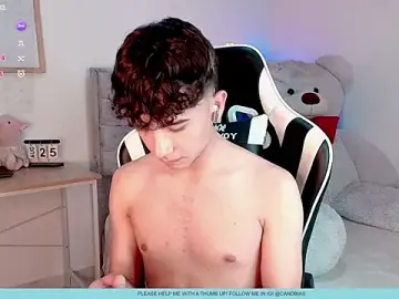 Stripchat Sex Cam of Niico_Cruz