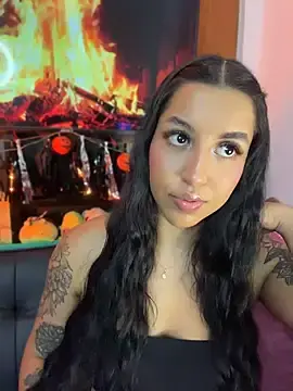 Stripchat Sex Chat of Tamara_Roberts1