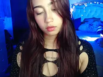 Stripchat Free Porn Cam of evali16