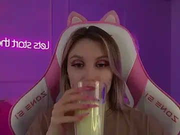 Stripchat Live Porn of StacyEvances