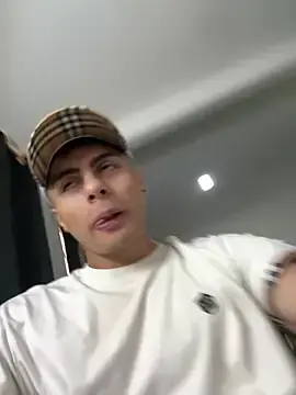 Stripchat Watch Live Sex Cams of Stiven_CL