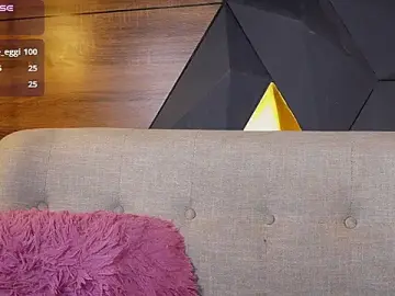 Stripchat Sex Cam of ly_lulu