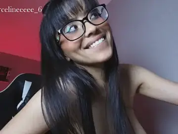 Stripchat Live Sex of Marcelinee__