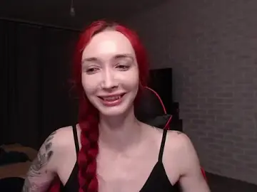 Stripchat Free Porn Cam of Roxy_Silver