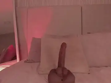 Stripchat Free Porn Cam of MALENA-ANGEL