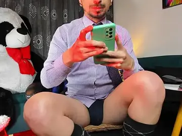 Stripchat Private Sex Chat of LiamCossio_