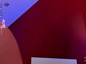 Stripchat Nude Webcam of LullyFox