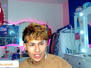 Stripchat Live Porn of caroline_cossei