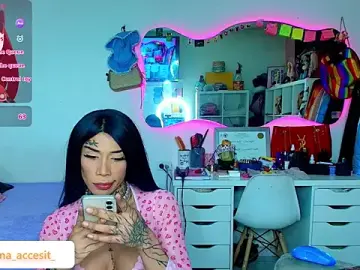 Stripchat Best live sex cam show of caroline_cossei