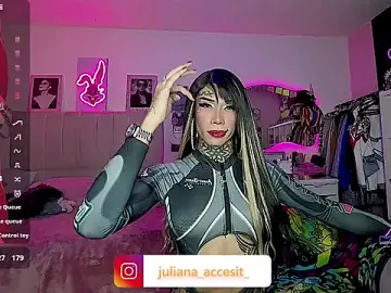 Stripchat Live Sex of caroline_cossei