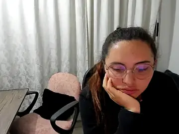 Stripchat Adult Webcam of _girls_on_fire_