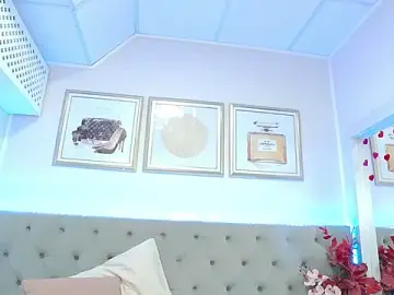 Stripchat Live Porn of BustyEva_