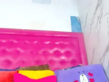 Stripchat Live Sex of LoloQueen5