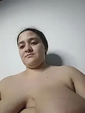 Stripchat Free Porn Cam of Liancy