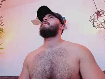 Stripchat Nude Webcam of SebastianVilla_