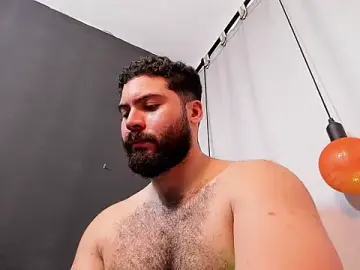 Stripchat Sex Cam of SebastianVilla_