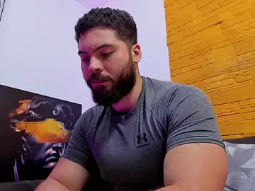 Stripchat Free Porn Cam of SebastianVilla_