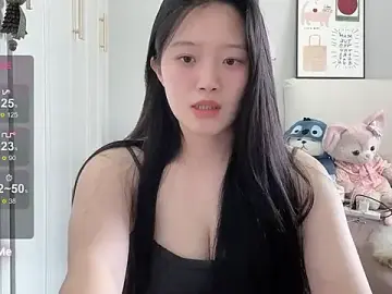 Stripchat Sex Chat of --bee--