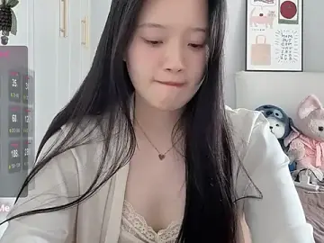 Stripchat Watch Live Sex Cams of --bee--