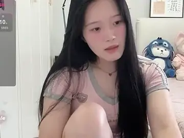Stripchat Nude Webcam of --bee--