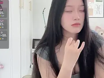 Stripchat Nude Webcam of --bee--