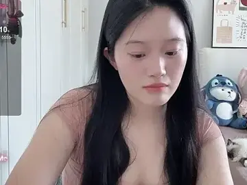 Stripchat Watch Live Sex Cams of --bee--
