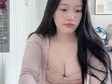 Stripchat Best live sex cam show of --bee--