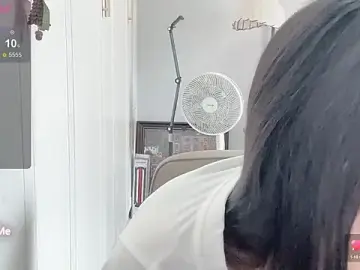 Stripchat Free Live Porn of --bee--