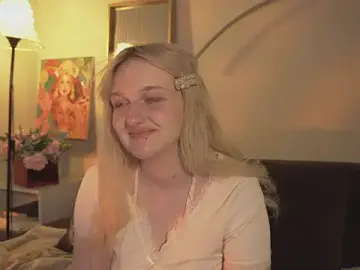 Stripchat Sex Cam of ELLIEJAY