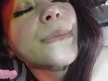 Stripchat Free Porn Cam of Loidjanne