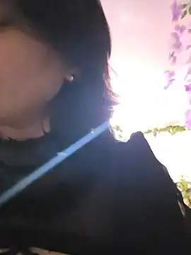 Stripchat Watch Live Sex Cams of Loidjanne