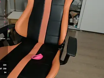 Stripchat Free Live Porn of crystalyss