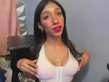 Stripchat Nude Webcam of Cleo-Escobar