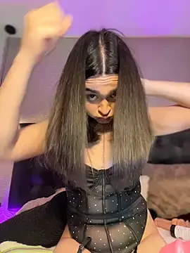 Stripchat Live Porn of MiahWindsor