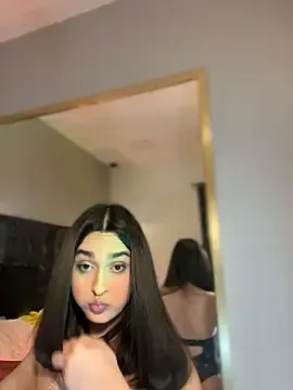 Stripchat Adult Webcams of MiahWindsor