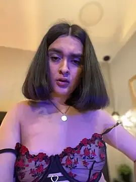 Stripchat Sex Cam of MiahWindsor