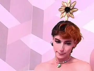 Stripchat Free Porn Cam of KylieMonnett