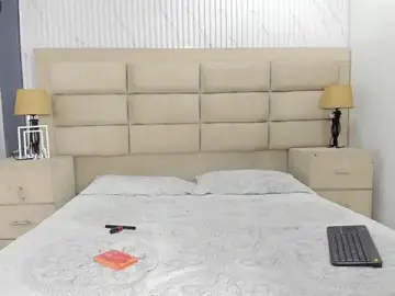 Stripchat Live Porn of LaurenSnow