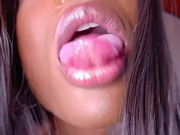 Stripchat Adult Video Chat of nahomi_campbell