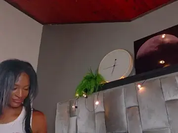 Stripchat Free Porn Cam of nahomi_campbell