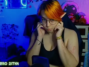 Stripchat Live Porn of TrickyKitsune